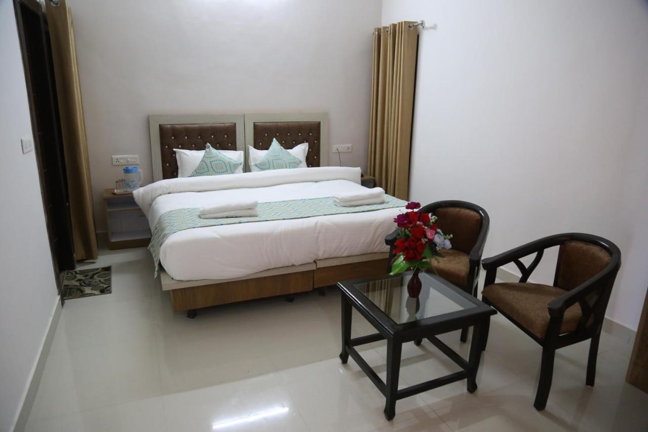 Hotel Yog Tapovan- Rafting Available Rishīkesh Exterior foto